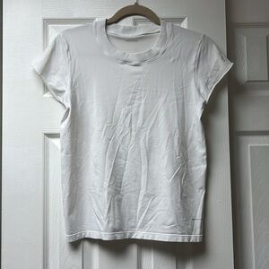 White AIRism T-Shirt size medium